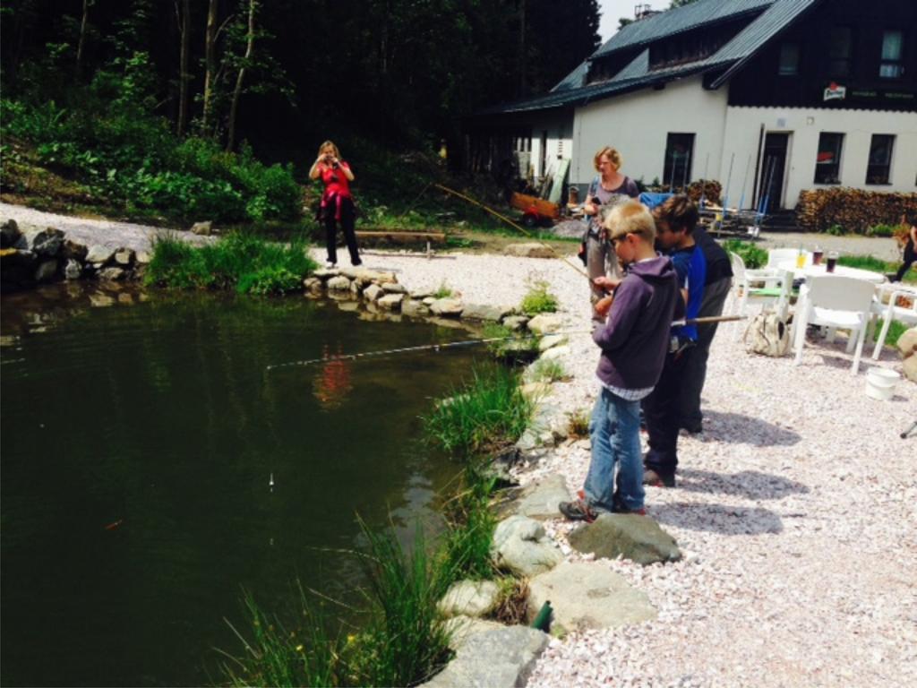 Penzion & Restaurant Pod Certakem Hotel Harrachov Kültér fotó